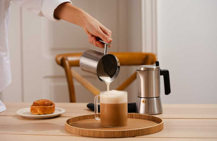 Einfüllen, schäumen, genießen