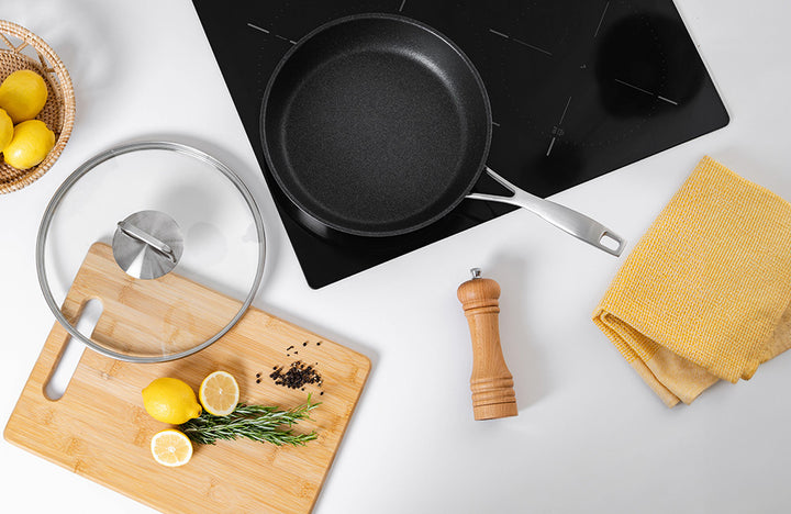 Praktischer Glasdeckel für energiesparendes Kochen