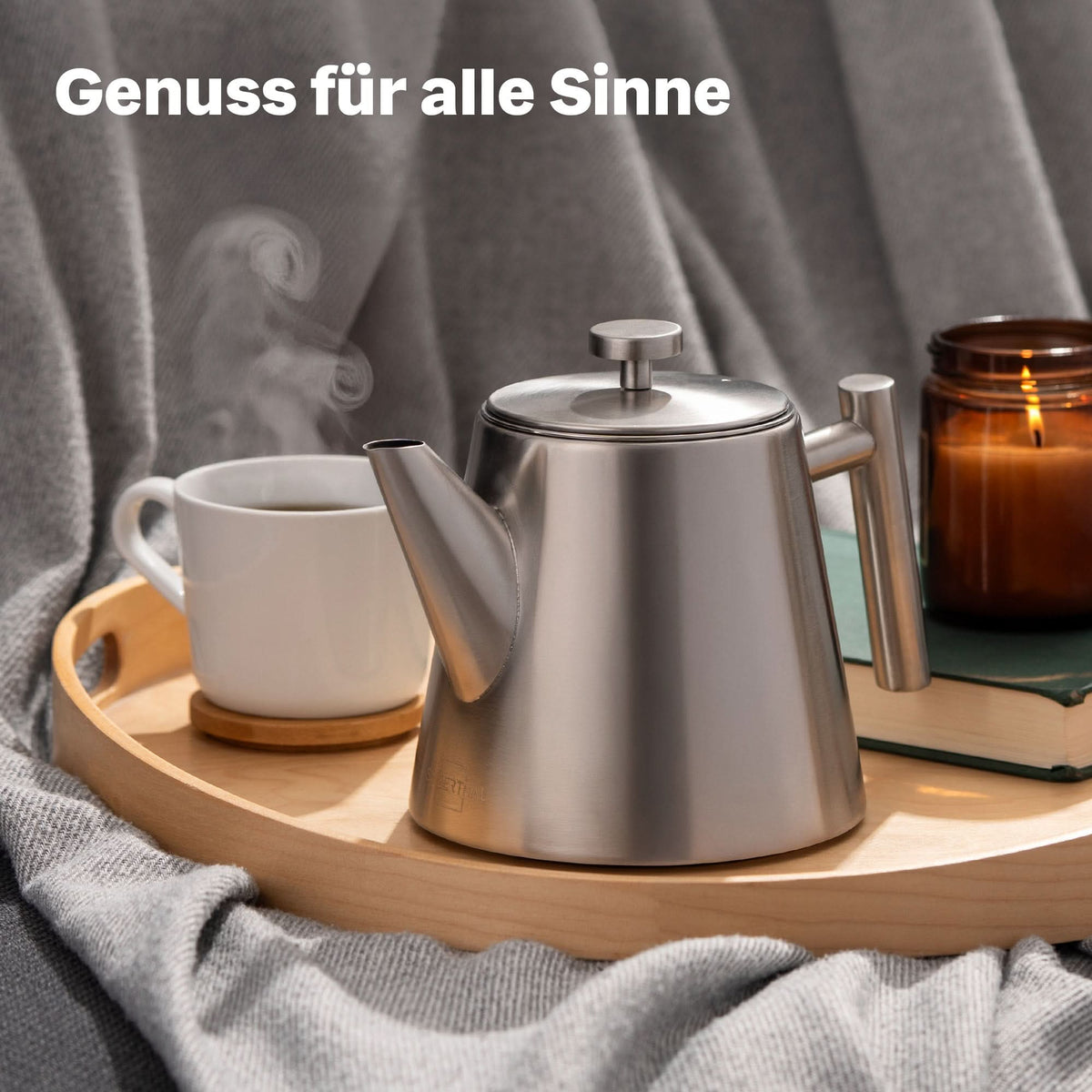 Doppelwandige Teekanne aus Edelstahl mit Sieb