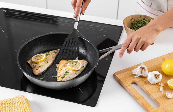 Beschichtet – perfekt für schnelles und schonendes Braten