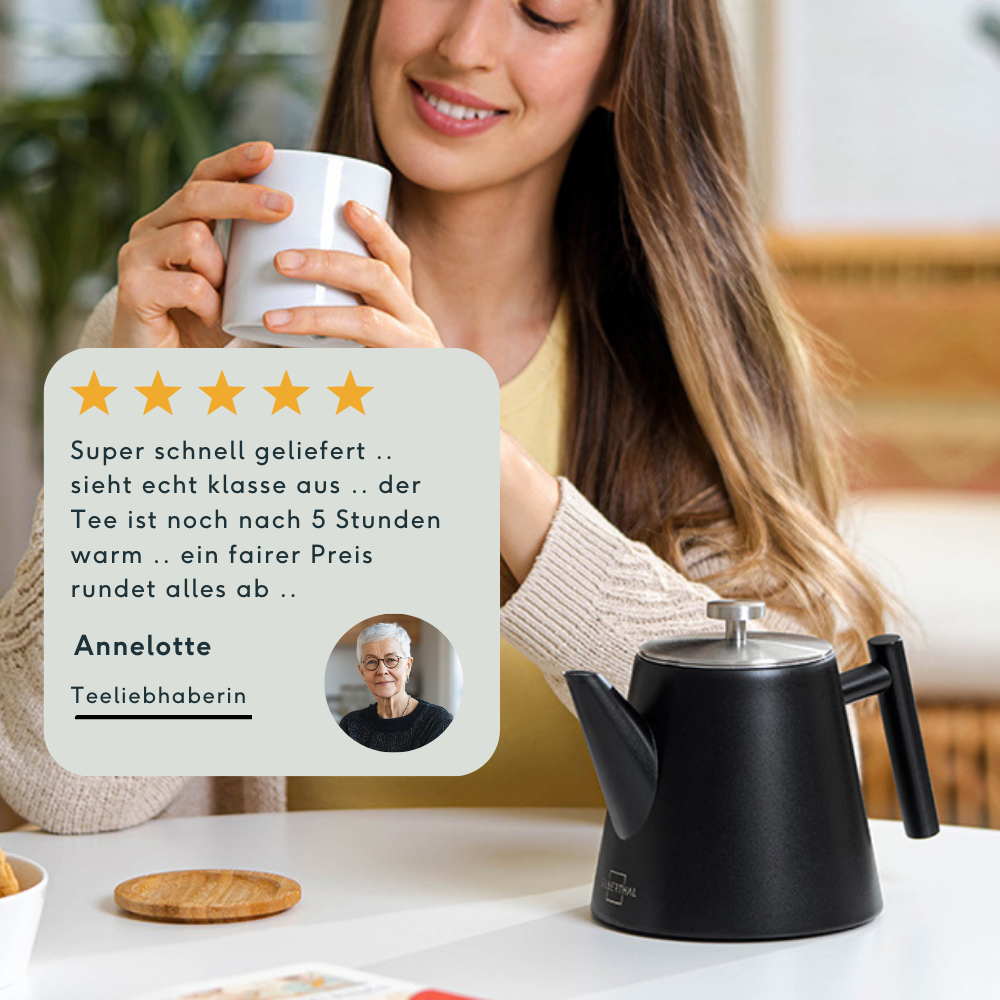 Teekanne Schwarz mit Sieb