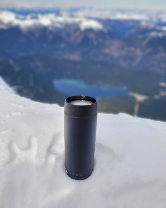 Kundenfoto: Thermobecher schwarz